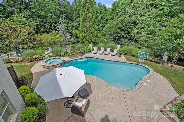109 Walking Horse Trl, Davidson, NC 28036 - view of pool featuring a patio and a pool with connected hot tub