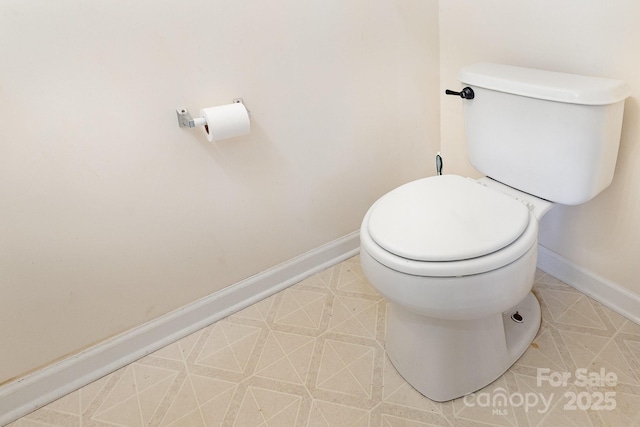 6103 Warrior Ave, Fort Mill, SC 29707 - bathroom featuring toilet and baseboards