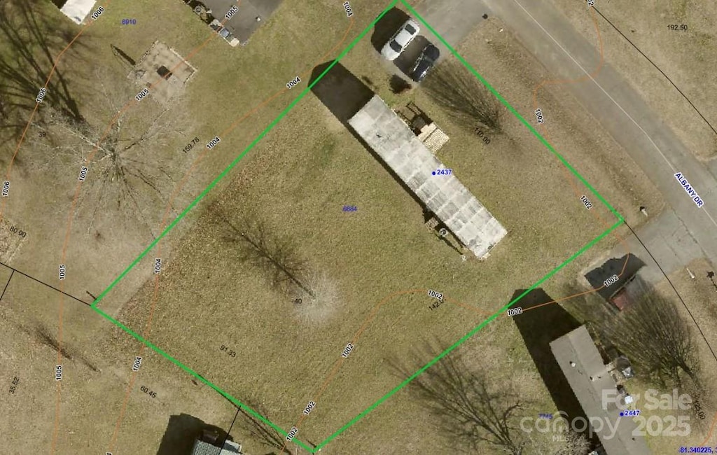 2437 Albany Dr, Newton, NC 28658
