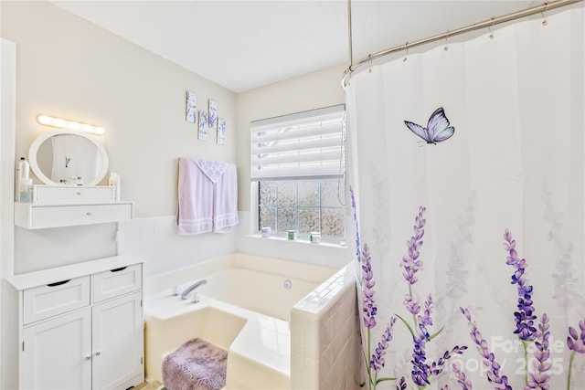 256 Rose St, Mooresville, NC 28117 - full bathroom with a garden tub, vanity, and curtained shower