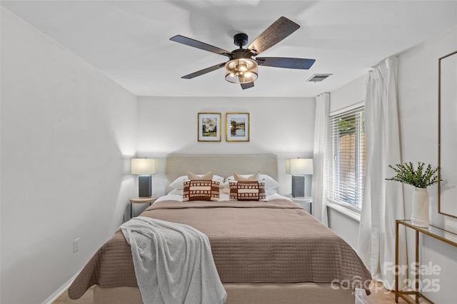 5329 Valley Forge Rd, Charlotte, NC 28210 - bedroom featuring a ceiling fan