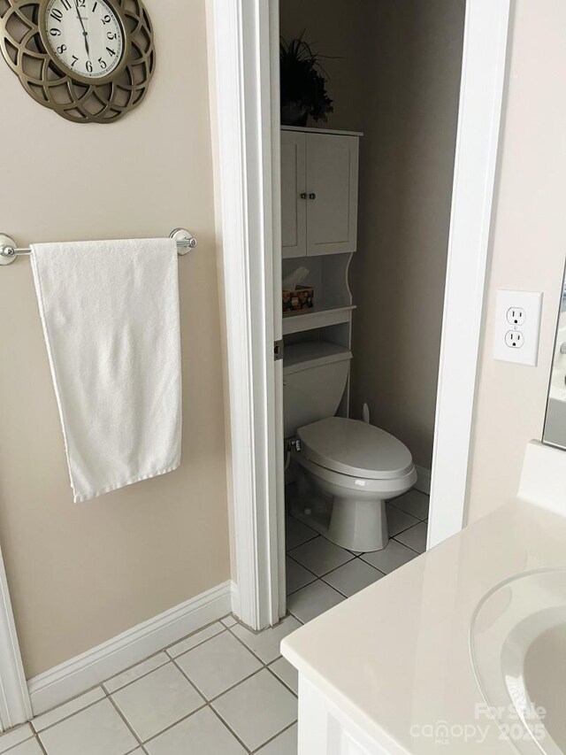 2300 Wednesbury Ct, Kannapolis, NC 28083 - bathroom featuring tile patterned floors and vanity