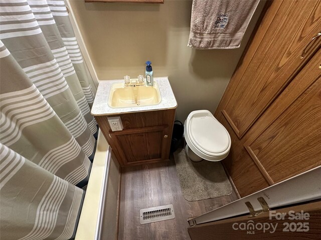109 Pine St, New London, NC 28127 - photo 13