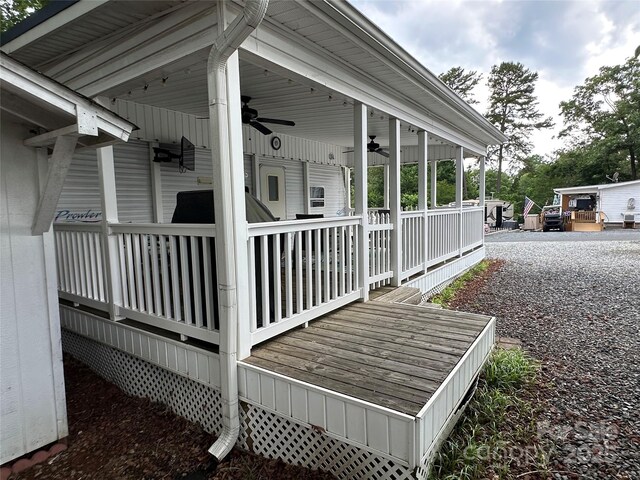 109 Pine St, New London, NC 28127 - photo 20