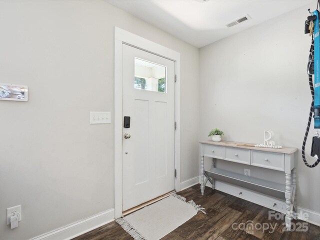 429 Summer Ridge Dr, Stanley, NC 28164 - entrance foyer featuring wood finished floors and baseboards