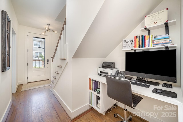 3026 Kalex Ct, Charlotte, NC 28204 - home office with wood finished floors and vaulted ceiling