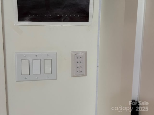 3026 Kalex Ct, Charlotte, NC 28204 - detailed view