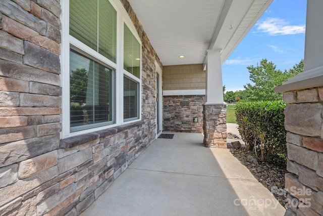 321 Almora Loop, Mooresville, NC 28115 - photo 2