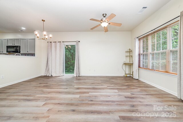 3561 Calpella Ct, Charlotte, NC 28262 - photo 5