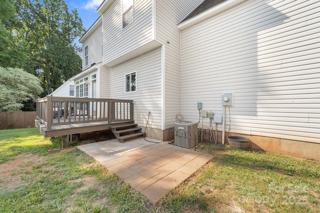 5104 Timbertop Ln, Charlotte, NC 28215 - rear view of property with a wooden deck and a patio