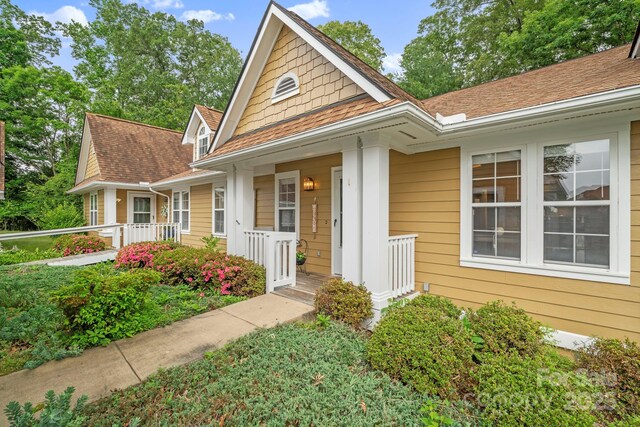 702 Woodlea Ct, Asheville, NC 28806 - photo 2
