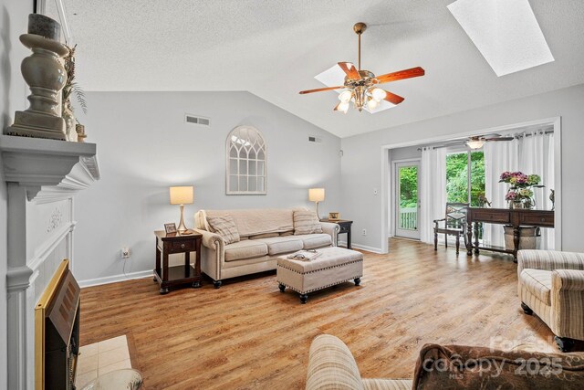 702 Woodlea Ct, Asheville, NC 28806 - photo 16