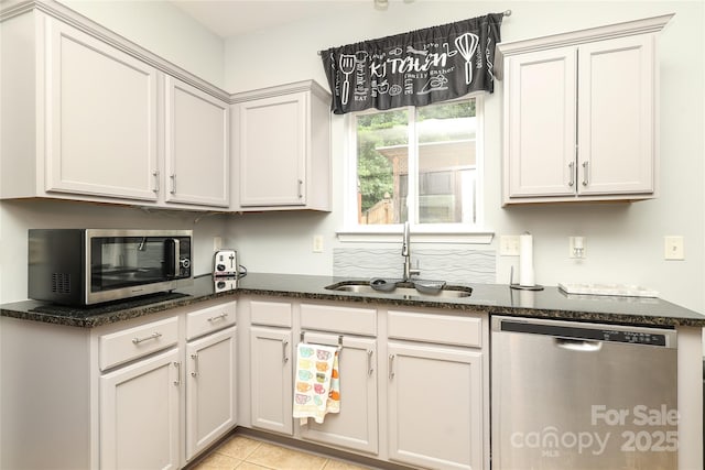 9541 Green Apple Dr, Charlotte, NC 28215 - photo 11