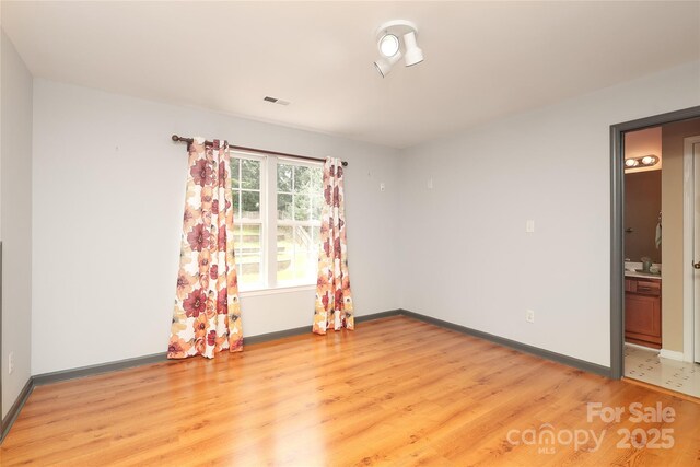 9541 Green Apple Dr, Charlotte, NC 28215 - photo 23