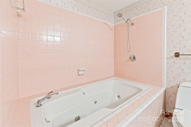 3985 Well Rd, Mint Hill, NC 28227 - full bath featuring wallpapered walls, toilet, and a combined bath / shower with jetted tub