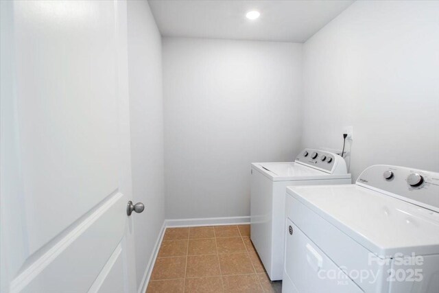 11965 Hambright Rd, Huntersville, NC 28078 - laundry room with washing machine and clothes dryer and recessed lighting