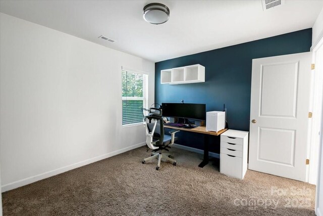 11965 Hambright Rd, Huntersville, NC 28078 - carpeted office space featuring baseboards