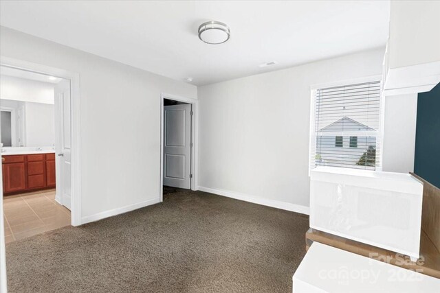 11965 Hambright Rd, Huntersville, NC 28078 - unfurnished bedroom with light colored carpet and ensuite bathroom