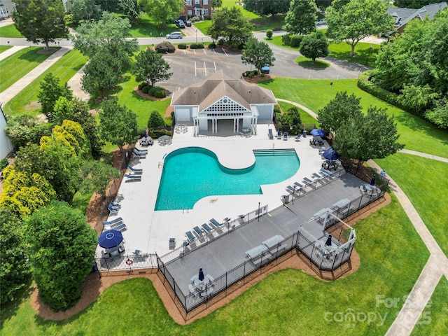 162 Castles Gate Dr, Mooresville, NC 28117 - drone / aerial view of a pool area