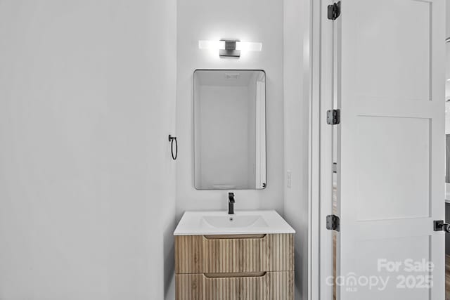 209 Keswick Ave, Charlotte, NC 28206 - bathroom with vanity