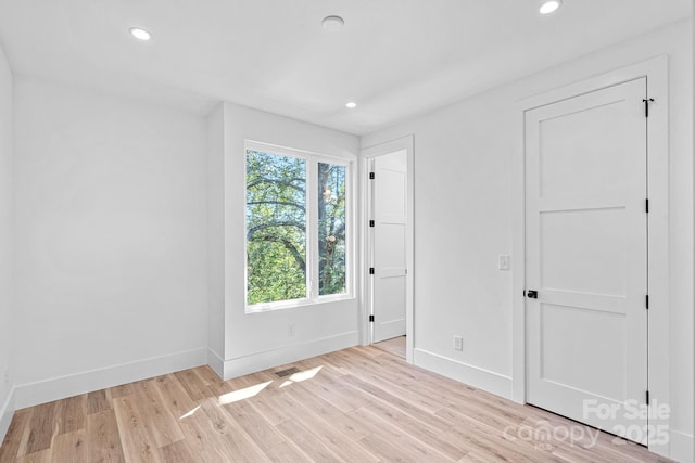 209 Keswick Ave, Charlotte, NC 28206 - empty room featuring recessed lighting and light wood-style floors