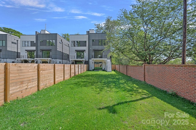 209 Keswick Ave, Charlotte, NC 28206 - view of fenced backyard