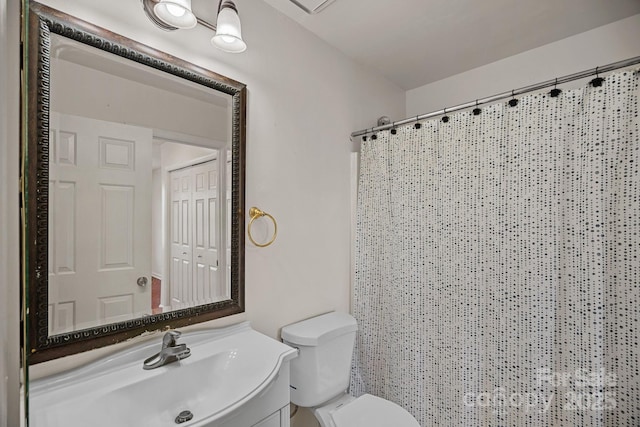 218 Water Oak Dr, Pineville, NC 28134 - bathroom with vanity and a shower with shower curtain