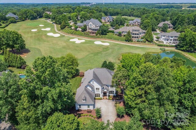 1032 Spyglass Ln, Waxhaw, NC 28173 - aerial view of residential area featuring a golf club and a large body of water
