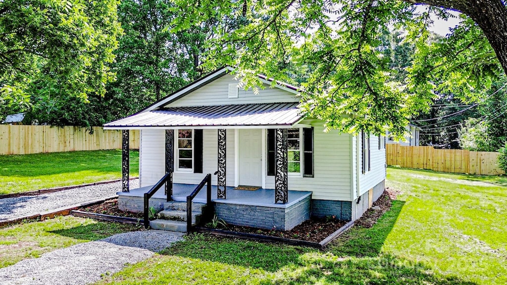 106 Cedar St, Spindale, NC 28160 - photo 1