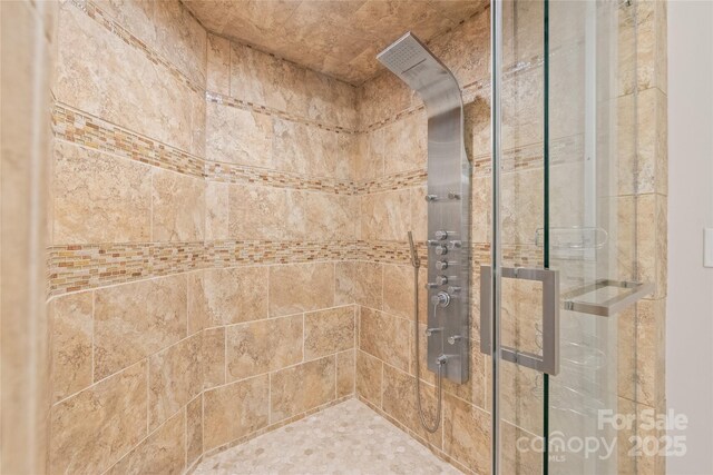 7301 Leharne Dr, Charlotte, NC 28270 - full bath with a stall shower