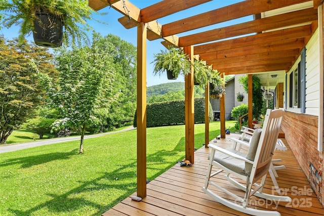 155 John Thomas Dr, Boone, NC 28607 - deck with a lawn and a pergola