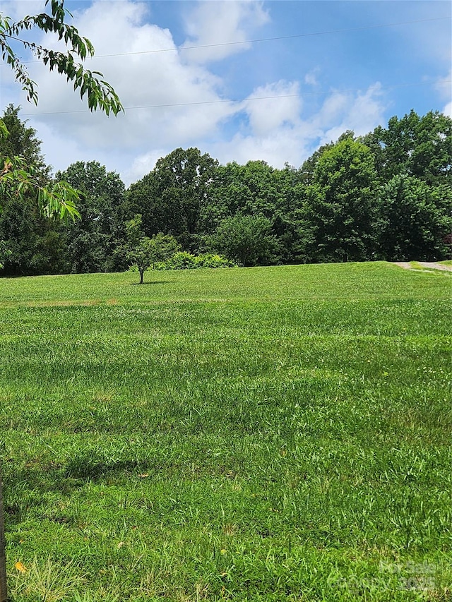 423 Tot Dellinger Rd, Cherryville, NC 28021 - view of grassy yard