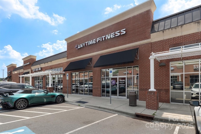 6006 Casswell Cir, Matthews, NC 28104 - view of commercial location featuring uncovered parking