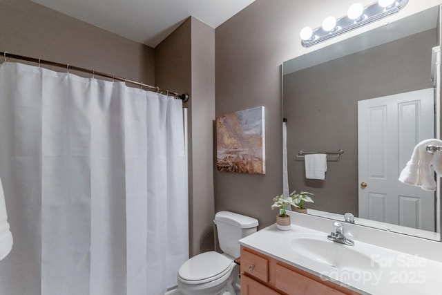2619 Merion Hills Ct, Charlotte, NC 28269 - bathroom featuring vanity and a shower with shower curtain