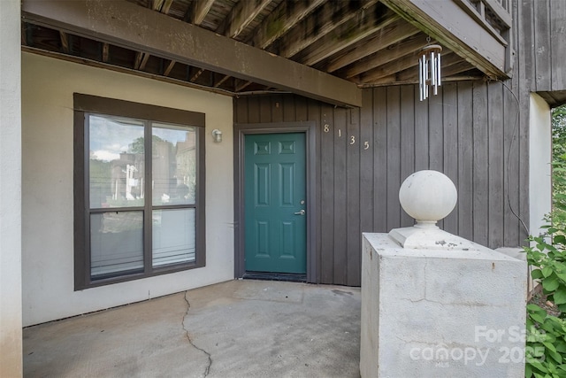 8135 Cedar Glen Dr, Charlotte, NC 28212 - property entrance