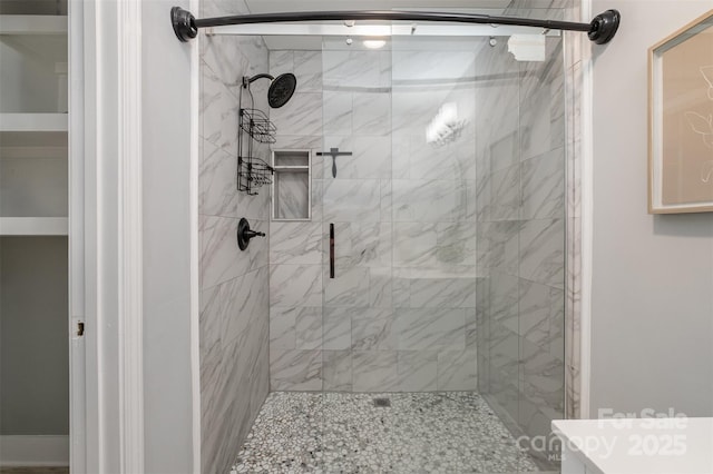 8135 Cedar Glen Dr, Charlotte, NC 28212 - full bathroom featuring a stall shower