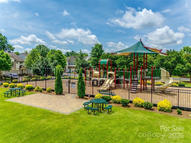 4107 Park S Station Blvd, Charlotte, NC 28210 - view of community jungle gym