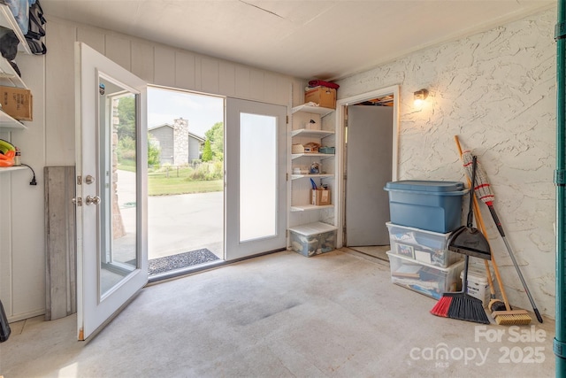 76 Woodland Hills Rd, Asheville, NC 28804 - entryway featuring carpet flooring