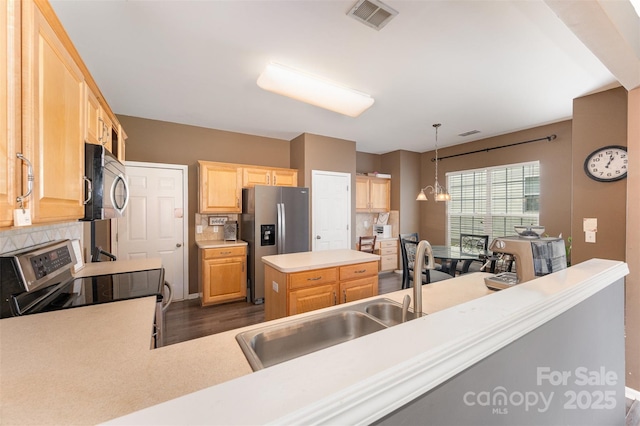 2240 Arbor Vista Dr, Charlotte, NC 28262 - photo 6
