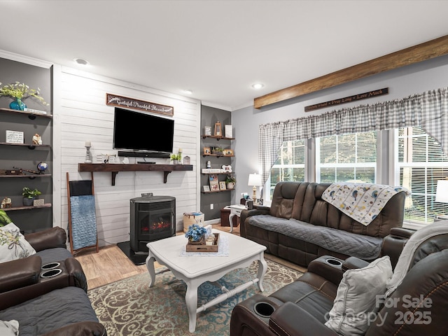 142 Hickory Rd, Lexington, NC 27292 - living area featuring wood finished floors, ornamental molding, and recessed lighting
