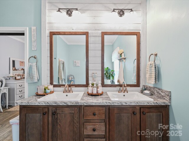 142 Hickory Rd, Lexington, NC 27292 - full bathroom featuring ornamental molding, double vanity, and wood finished floors