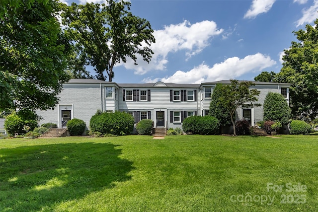 528 Wakefield Dr Unit A, Charlotte, NC 28209 - multi unit property featuring a front yard