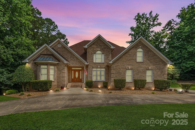 8918 Beach Bluff Ct, Sherrills Ford, NC 28673 - photo 1
