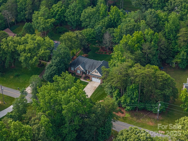 7988 Golf Course Dr N, Denver, NC 28037 - bird's eye view of a heavily wooded area