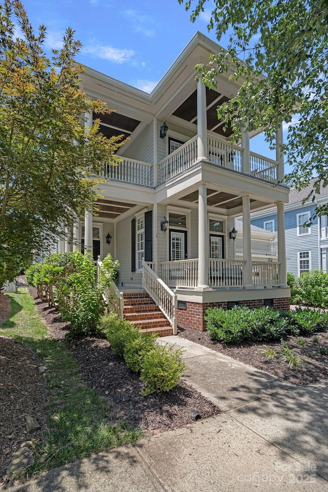 202 Caldwell Ln, Davidson, NC 28036 - view of front of property featuring a balcony and covered porch