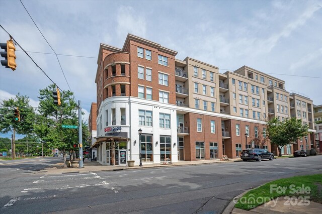 1315 E Blvd Unit 225, Charlotte, NC 28203 - view of property