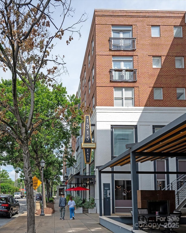 1315 E Blvd Unit 225, Charlotte, NC 28203 - view of building exterior