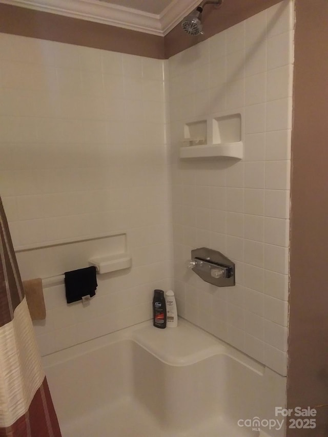 41 Laurel Brook Dr, Fairview, NC 28730 - full bath featuring ornamental molding and shower / bathtub combination