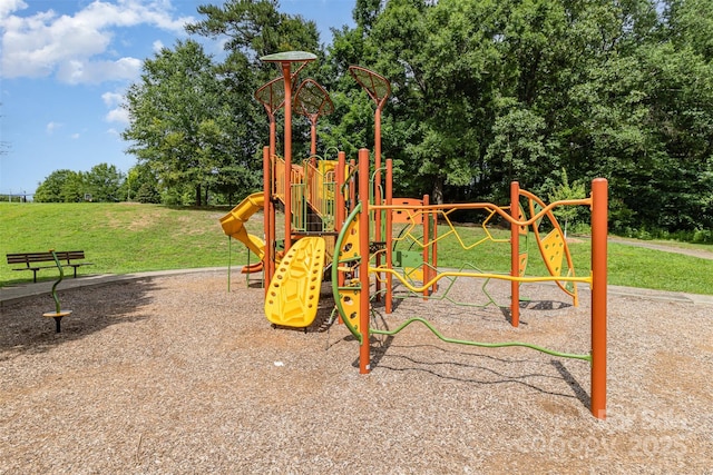 3969 Sheffield Dr, Charlotte, NC 28205 - communal playground featuring a lawn