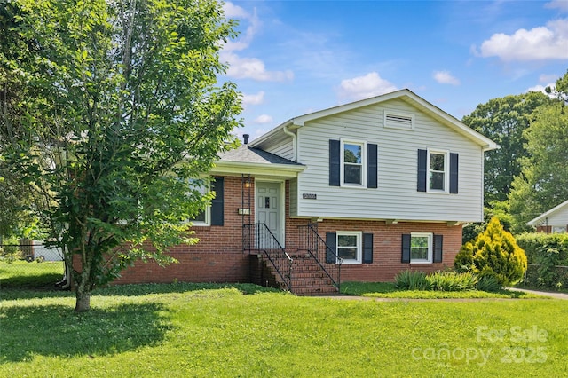 2000 Townsend Ave, Charlotte, NC 28205 - tri-level home with brick siding